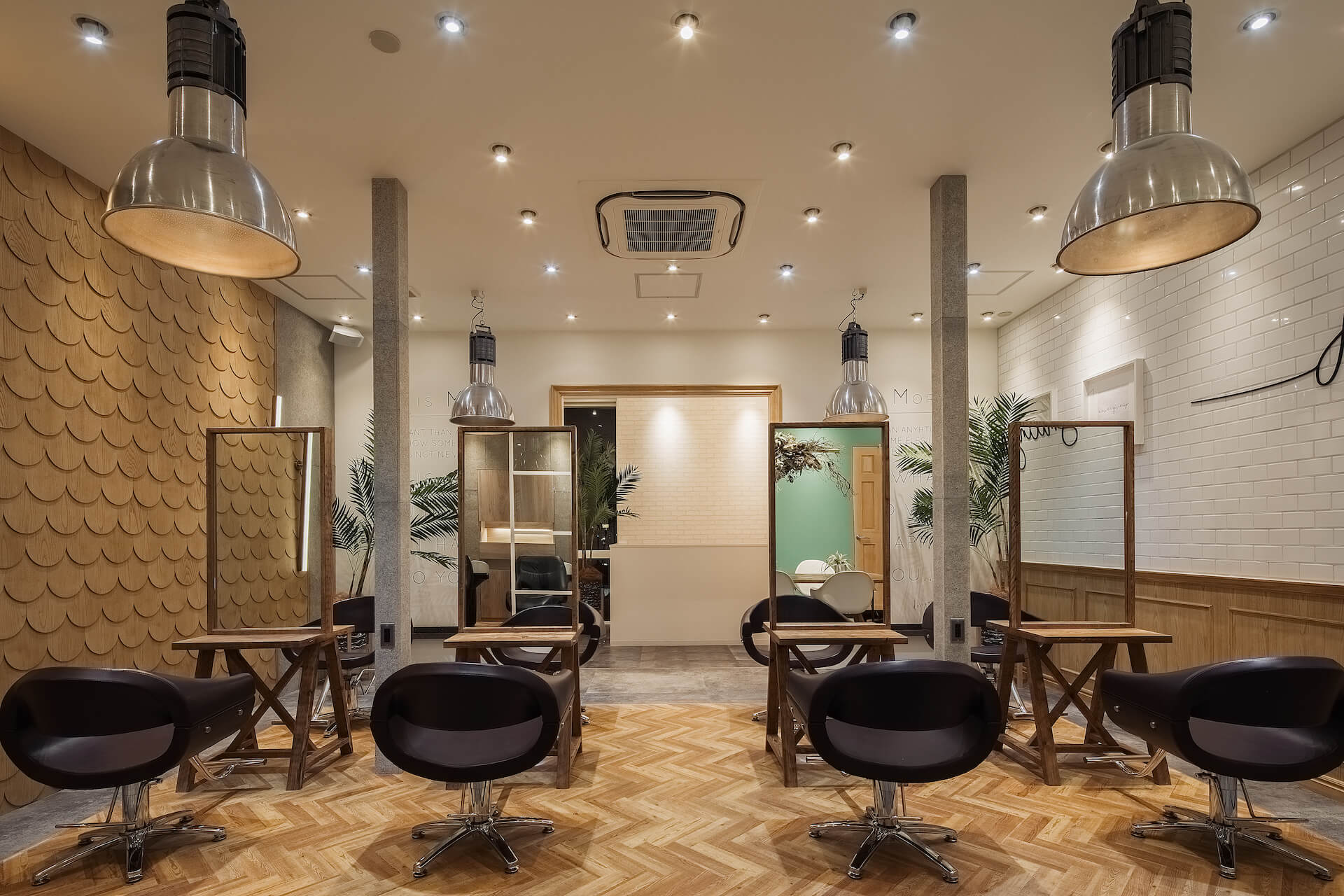 Kagawa・AUBE HAIR terre