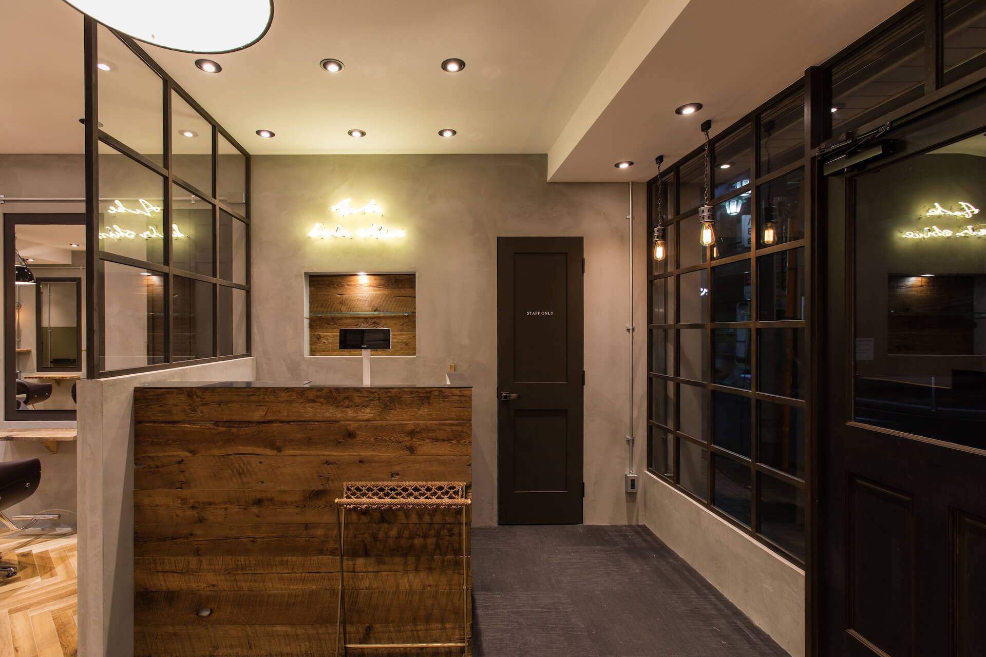 東京都・AUBE HAIR shine