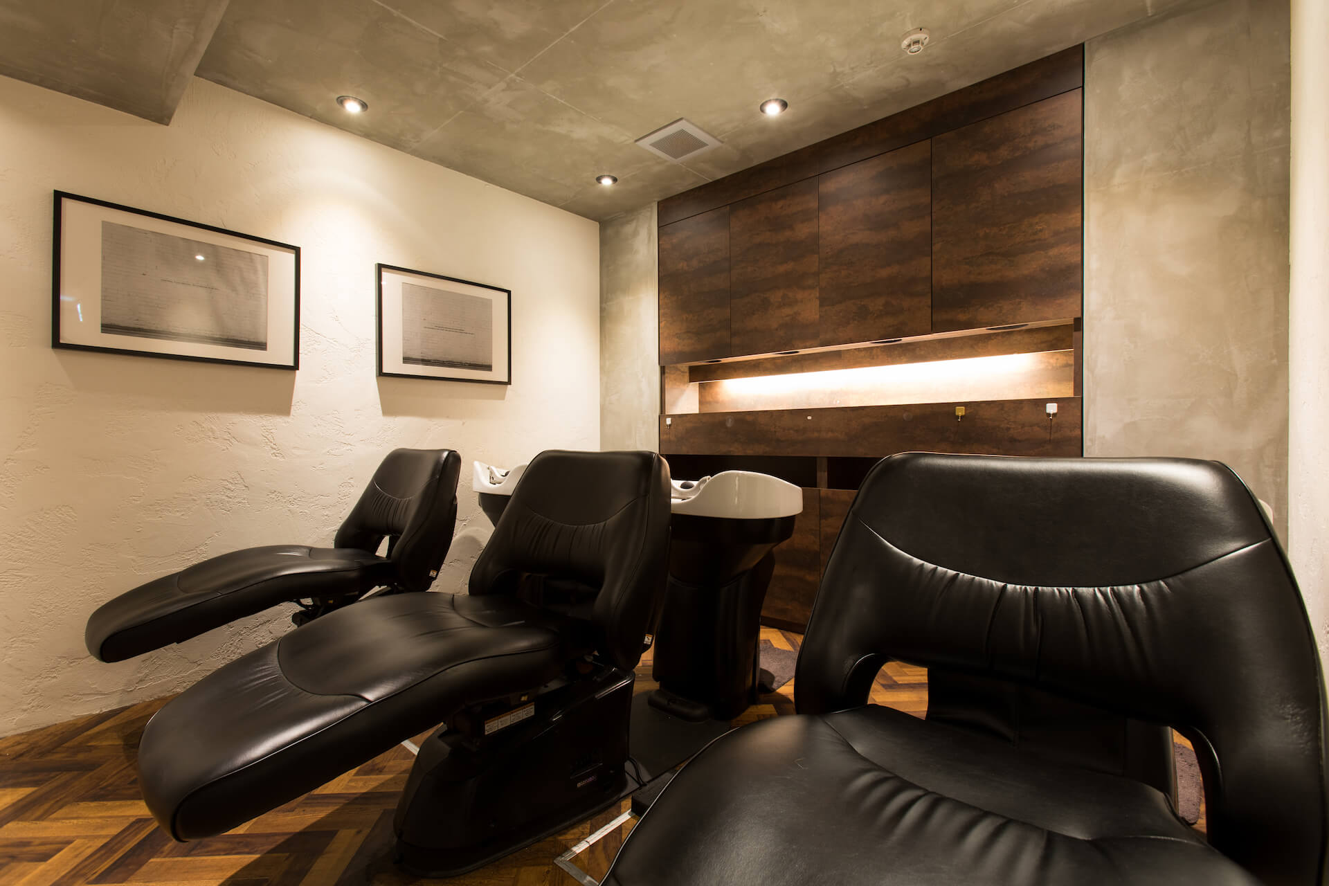 大阪府・AUBE HAIR aila