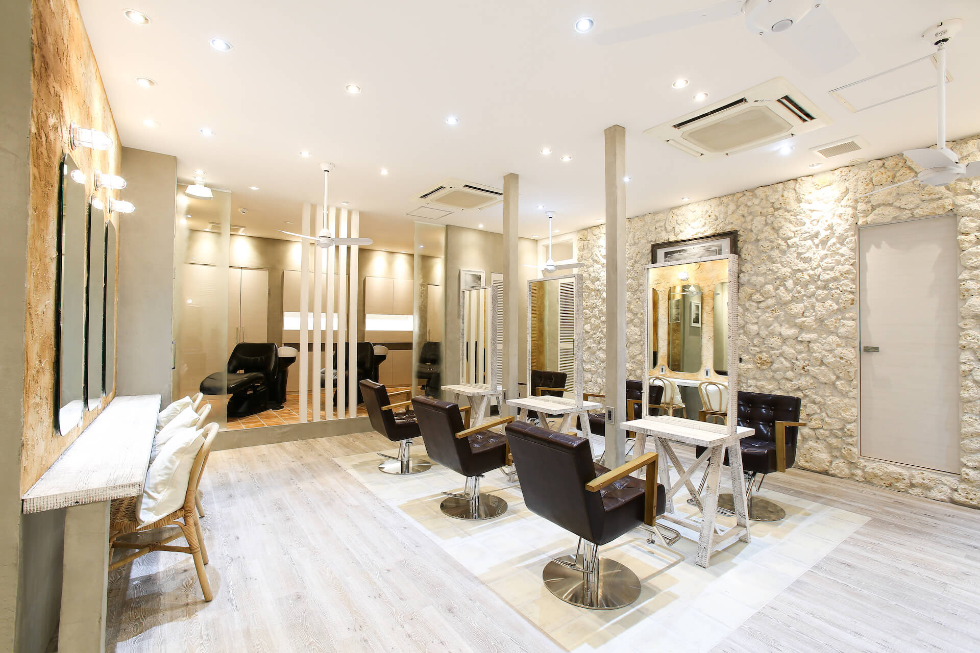 京都府・AUBE HAIR elle